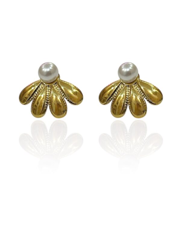 VANETY EARRINGS