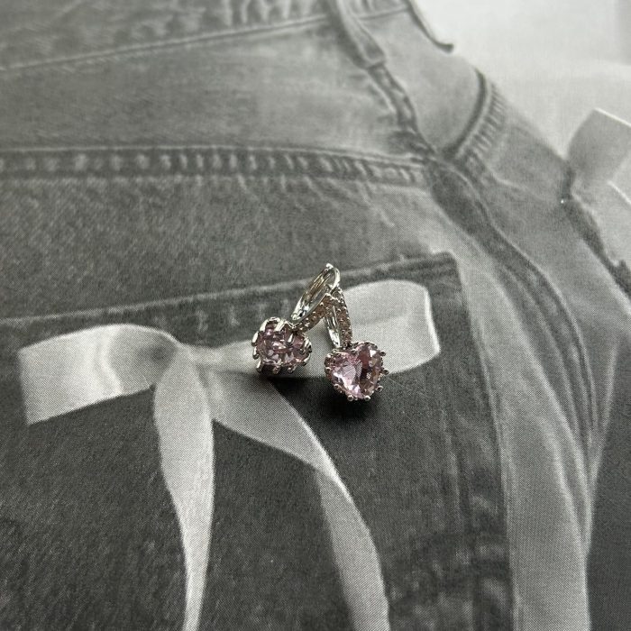 CRYSTAL HEART EARRINGS