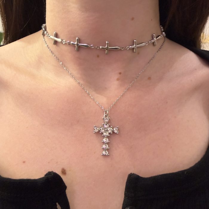 SPARKLING HEARTS CROSS