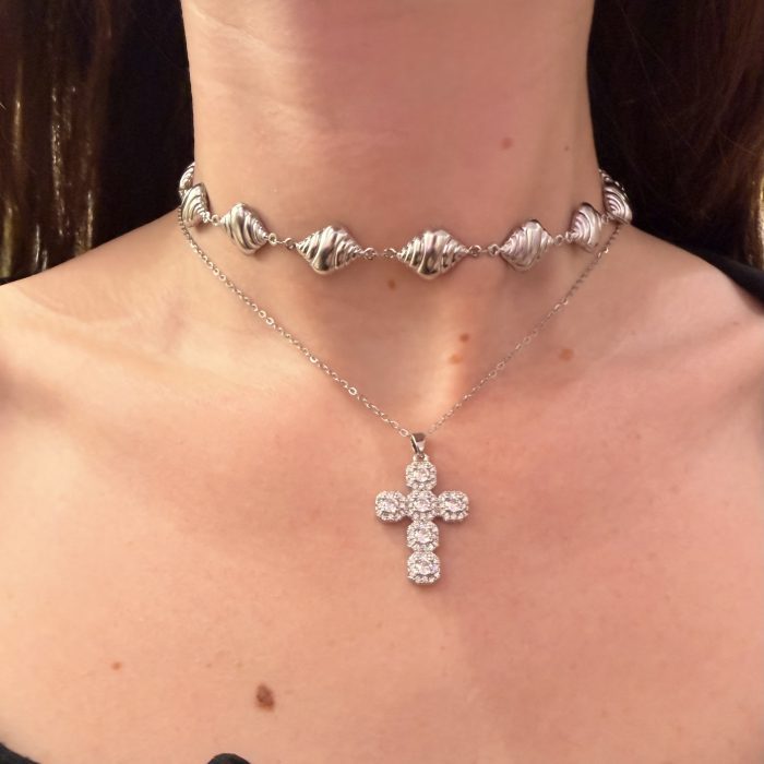 CLELLIA CROSS NECKLACE