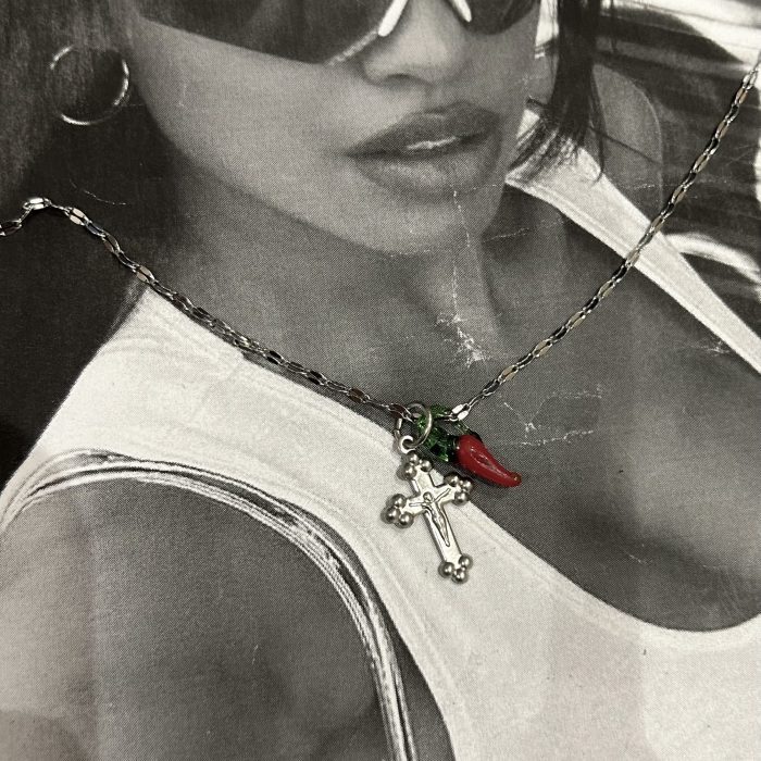 CILIA CROSS NECKLACE