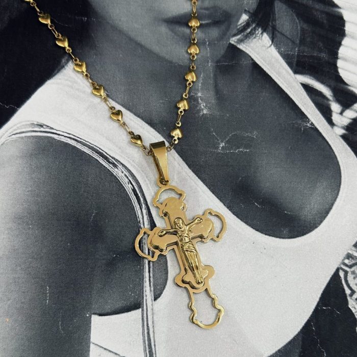SONE CROSS NECKLACE