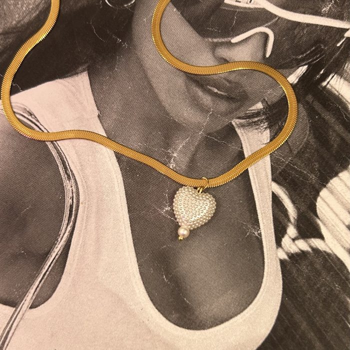 PEARLY BIG HEART CHARM