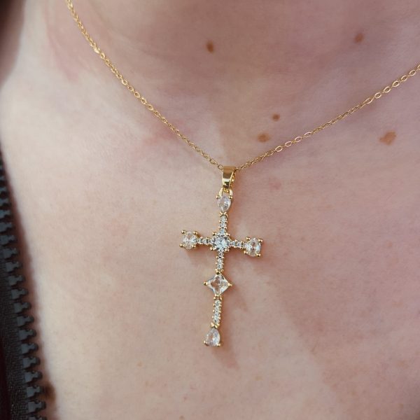 ELIT CROSS NECKLACE - Image 3