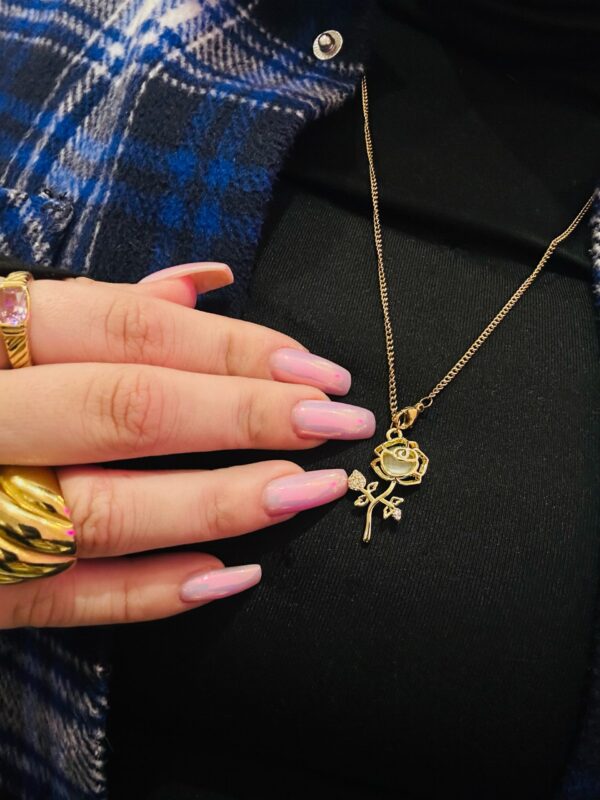 GOLDEN ROSE NECKLACE - Image 2