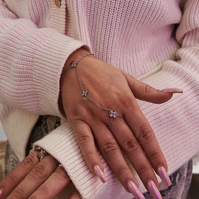 SAYRA HAND BRACELET