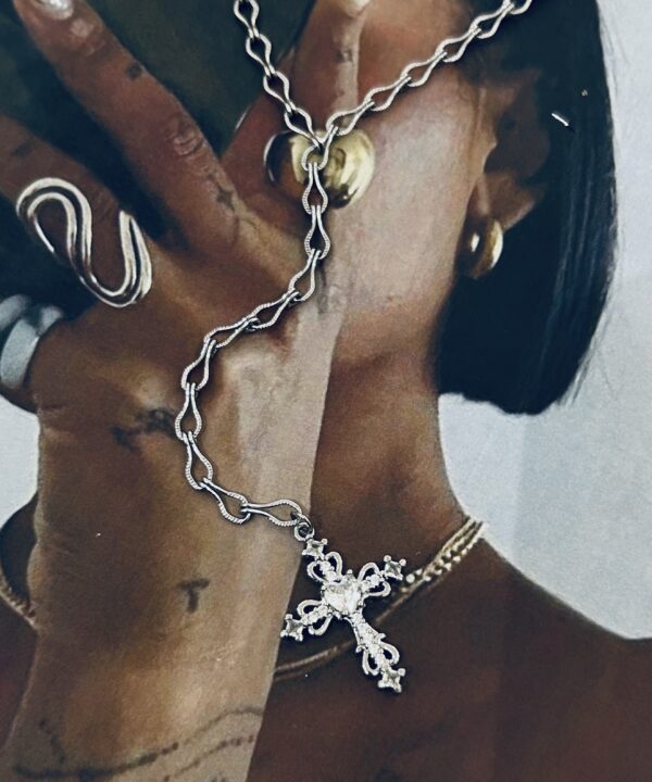HEART CROSS TIE NECKLACE - Image 2