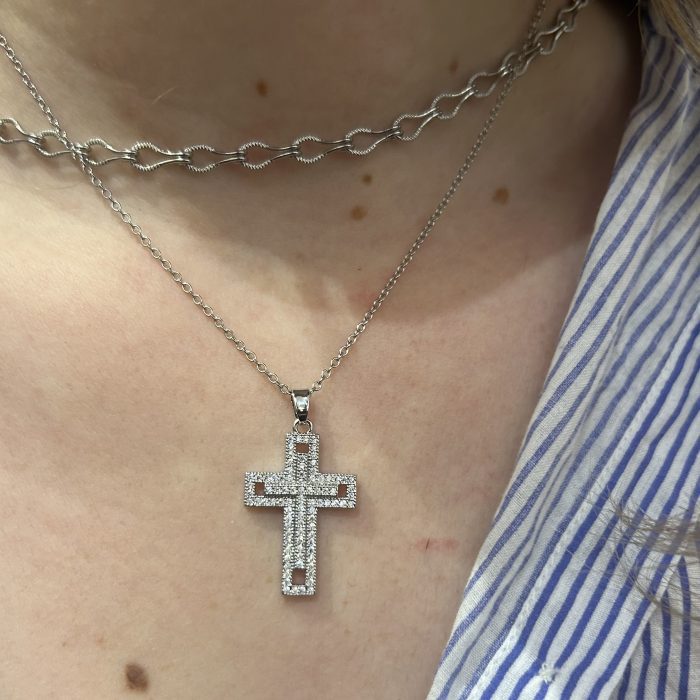 ASET CROSS NECKLACE