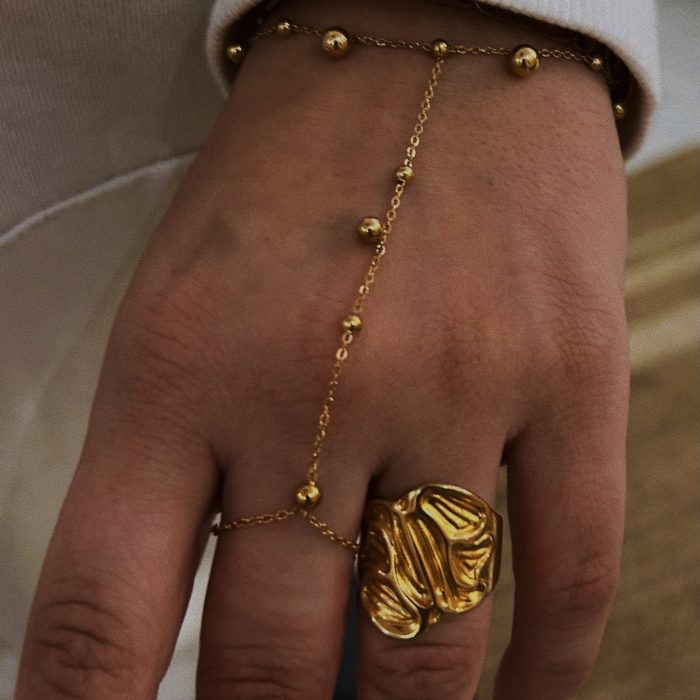 BUBBLE HAND BRACELET
