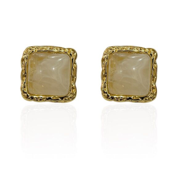 VELLY CREAM EARRINGS