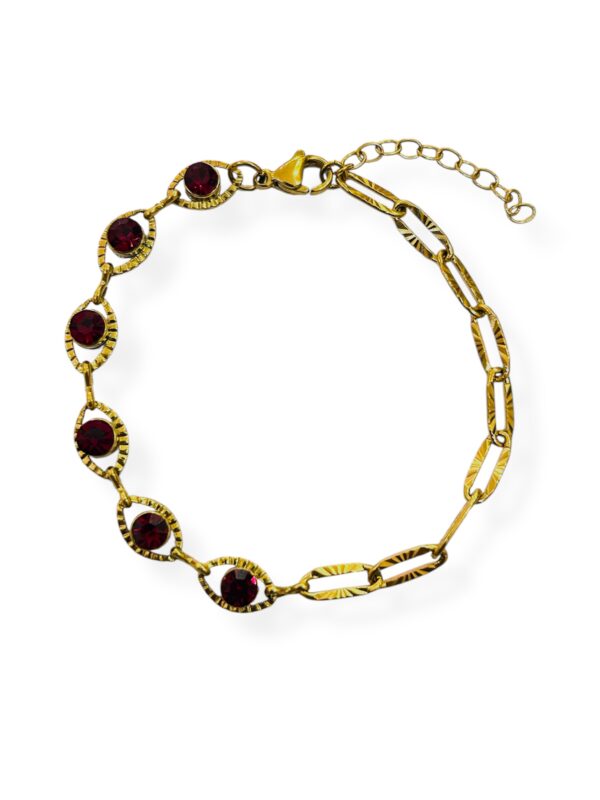 RED QUEEN BRACELET - Image 1