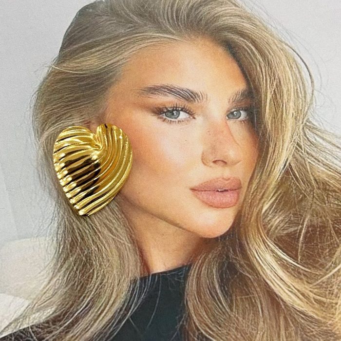 SASY EARRINGS