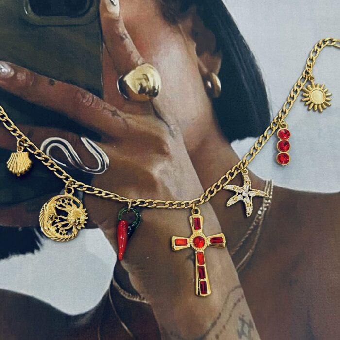 JUNY RED CHARM NECKLACE