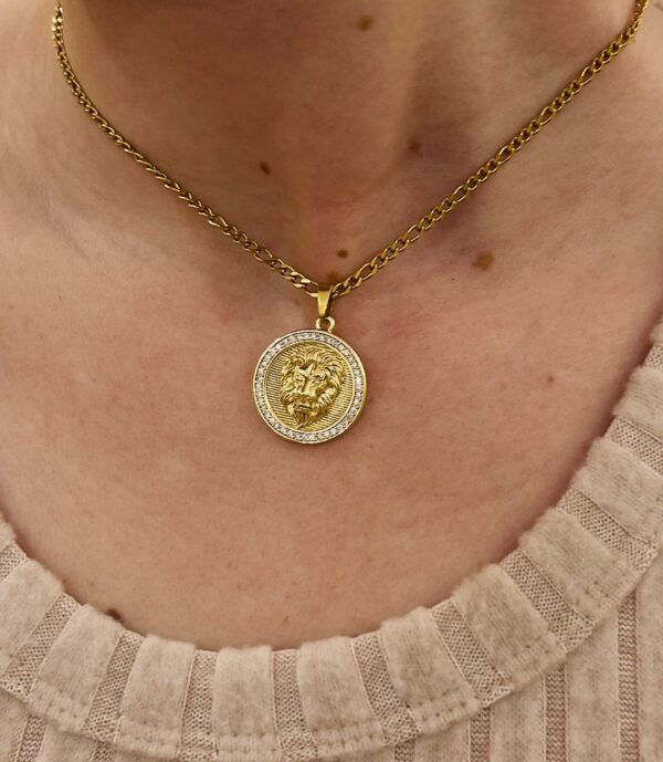 LION KING NECKLACE - Image 2