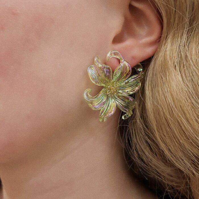 LILIUM LIME EARRINGS