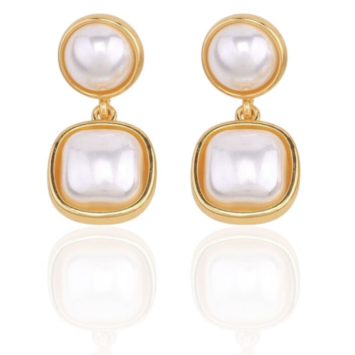 CLASSIC PEARLY EARRINGS