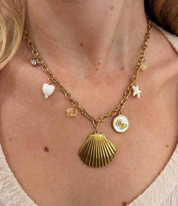 WHITE STONE CHARM NECKLACE - Image 2