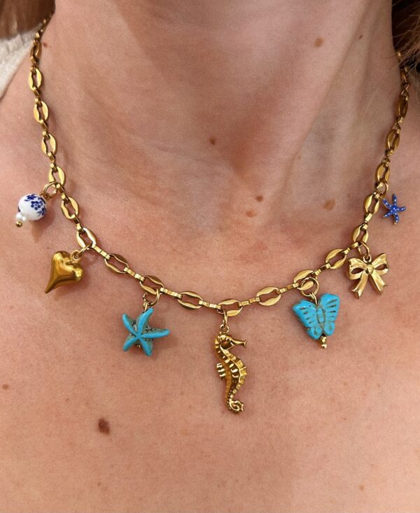 BLUNE CHARM NECKLACE - Image 2