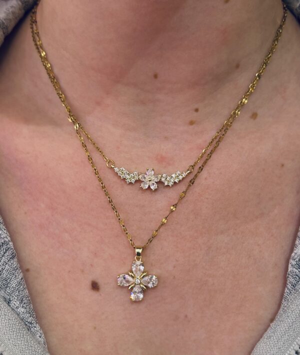 ARTEMYS CROSS NECKLACE - Image 2