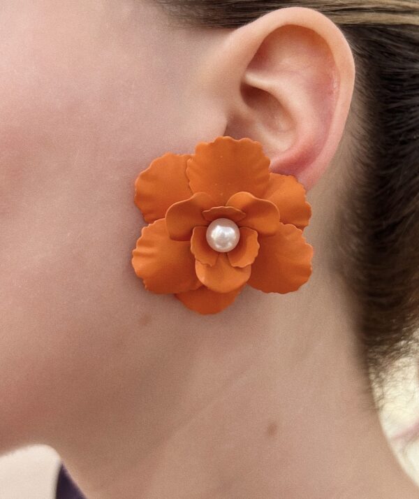 BALI ORANGE FLOWER EARRINGS - Image 2