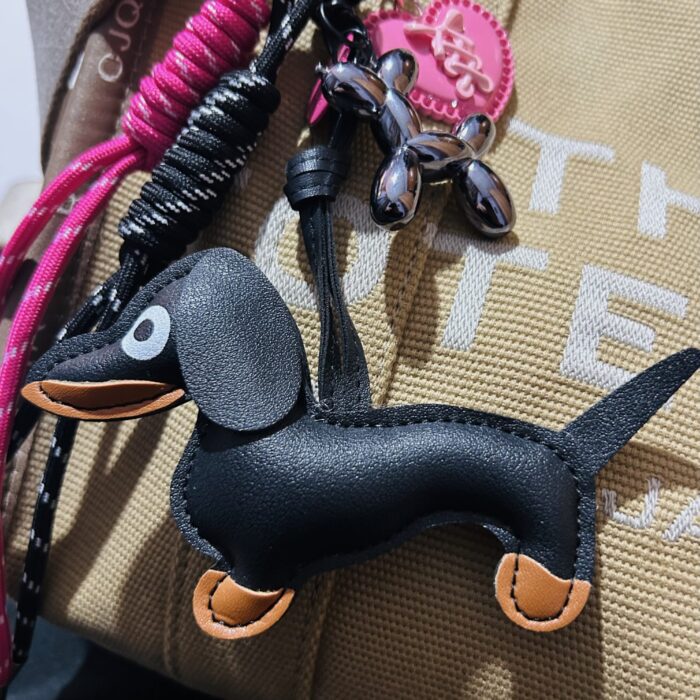 PINKY DOG BAG CHARM ΜΠΡΕΛΟΚ