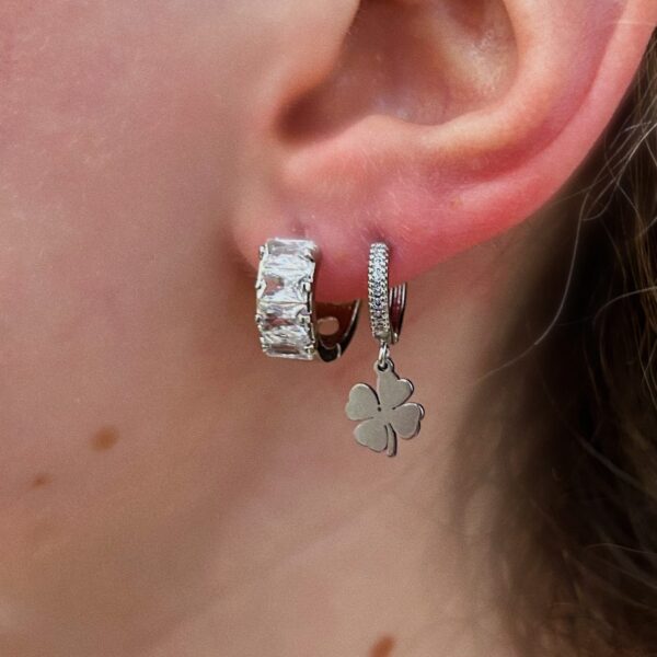 LUCKY EARRINGS - Image 2