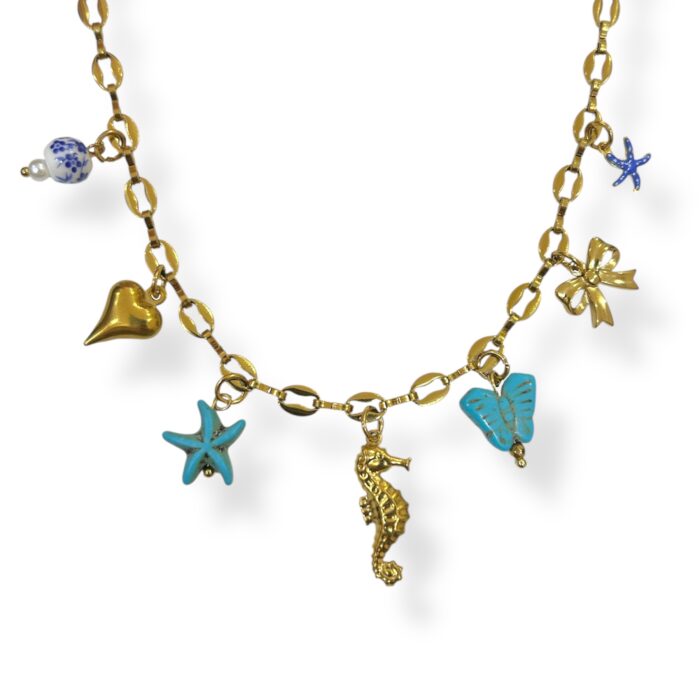 BLUNE CHARM NECKLACE