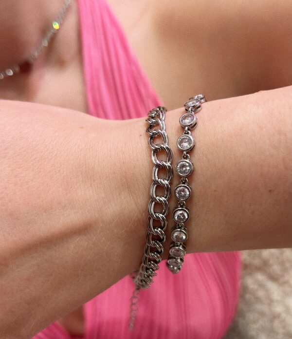 FOFYN CHAIN BRACELET - Image 2