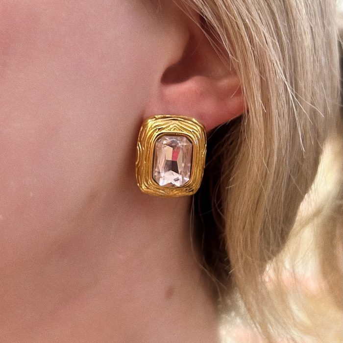 FEELING PINKY EARRINGS