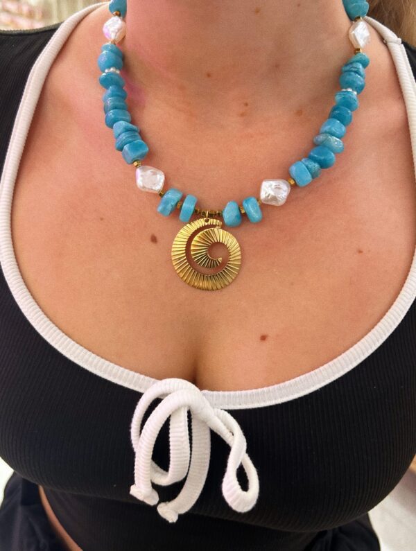 BABE BLUE NECKLACE - Image 2
