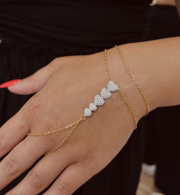 PAMY HEART HAND BRACELET - Image 2