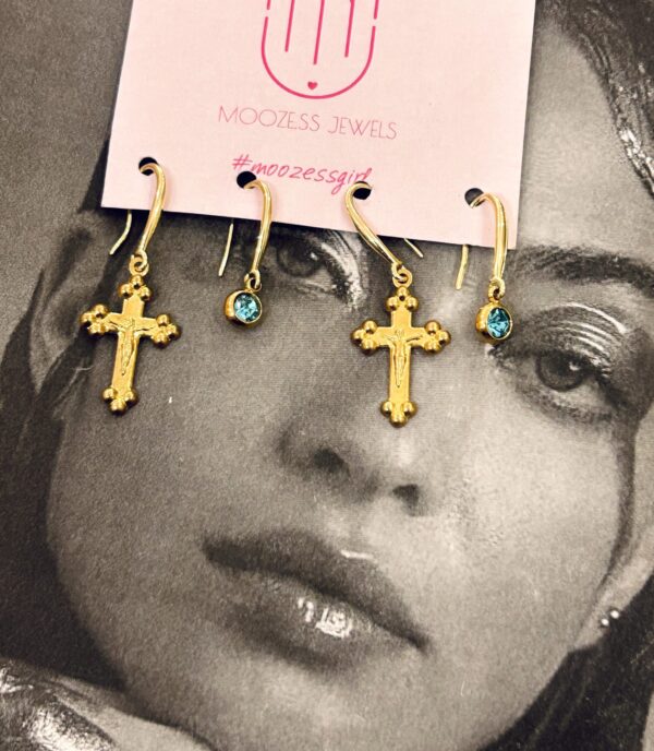 BLUE SET EARRINGS - Image 1