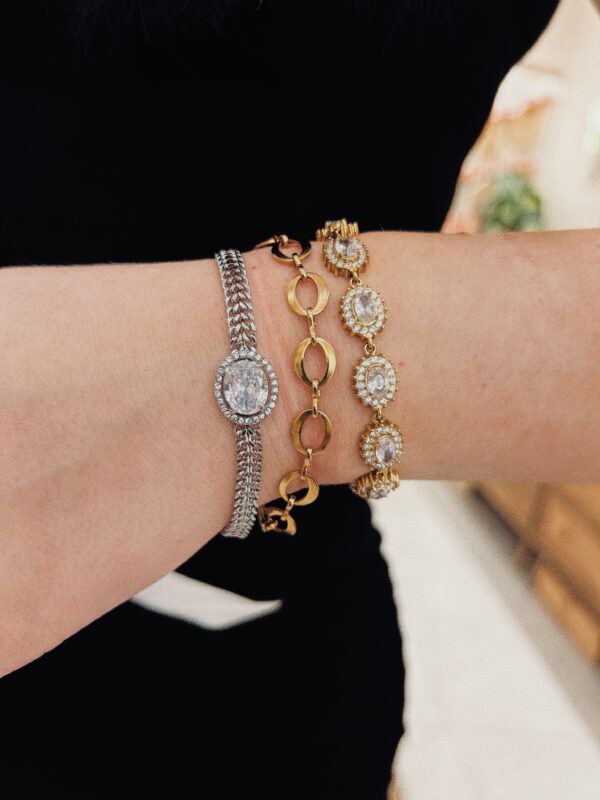CRYSTAL CHAIN BRACELET - Image 2