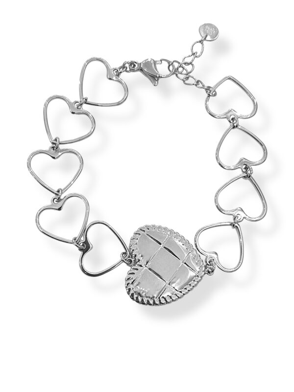 SILVER HEARTS BRACELET - Image 1