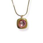 PINKY ORORA NECKLACE