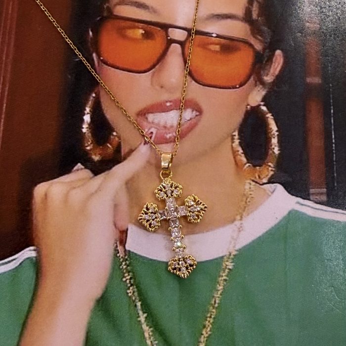 BELLA CROSS NECKLACE