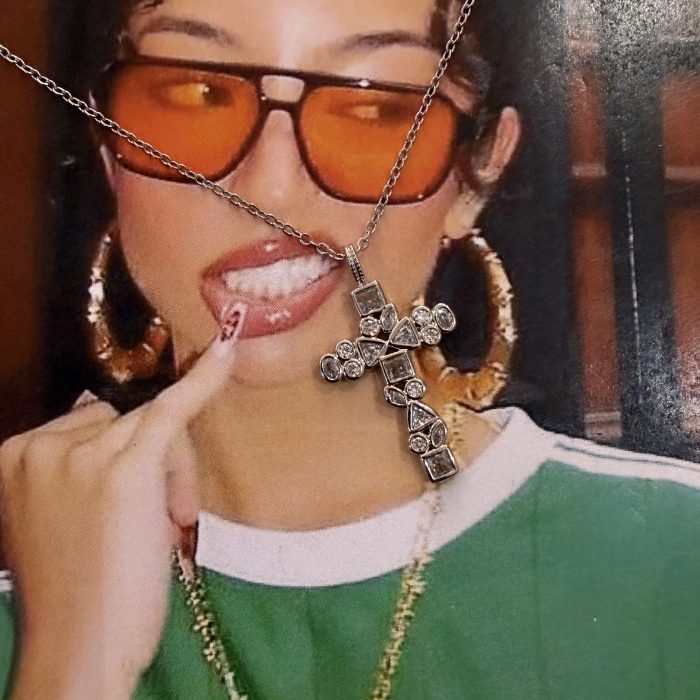 PAREL CROSS NECKLACE