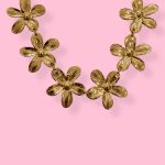 FLOWERS CHOKER NECKLACE