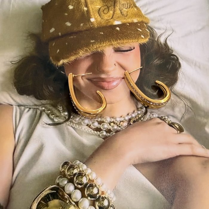 OETANSY SPARKLE HOOPS EARRINGS