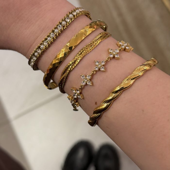 ANY ΧΕΙΡΟΠΕΔΑ