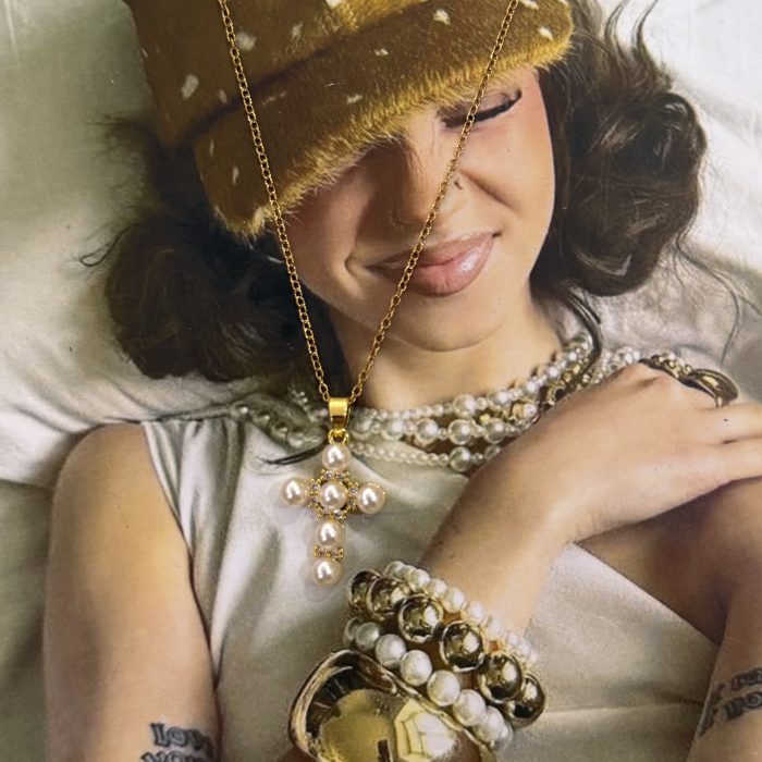 ASTERY CROSS NECKLACE