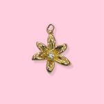 GOLDY FLOWER CHARM 2,8CM